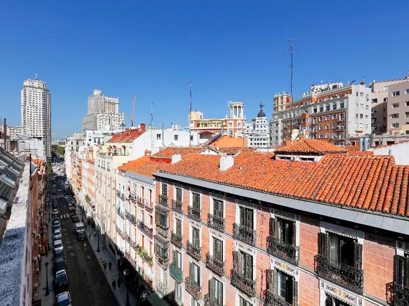 Eurostars Madrid Gran Via (ex. Exe Coloso) 4*