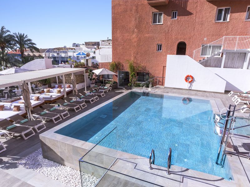 Fenix Torremolinos 4*