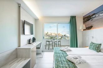 Fergus Cactus Garden ex Lemon Soul Cactus Garden