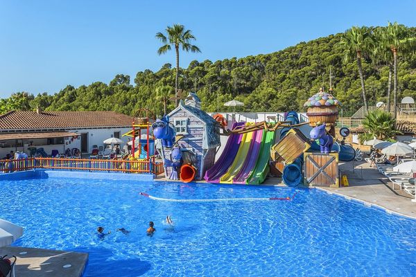 Fergus Club Europa (Peguera)