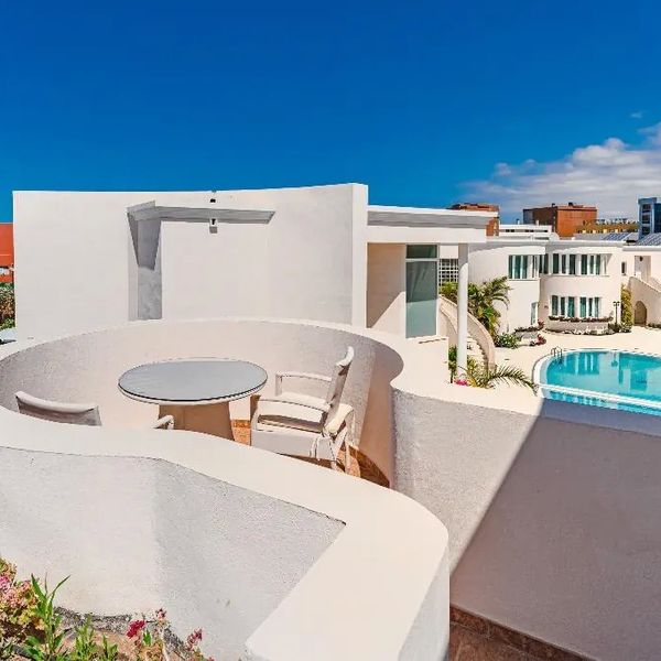 Flamingo Suites
