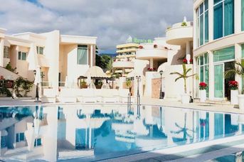 Flamingo Suites