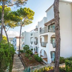 Flipflop Surfing Playa Apartments