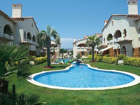 Fontainebleau Park 4*