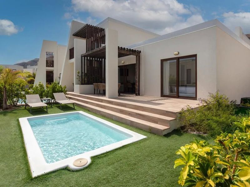 Four Points by Sheraton Costa Blanca Villas 4*