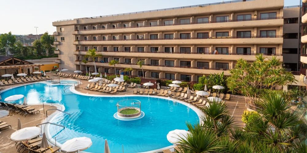 Hiszpania First Deal na 7 dni w listopadzie: 4⋆ hotel od 3 941 zł