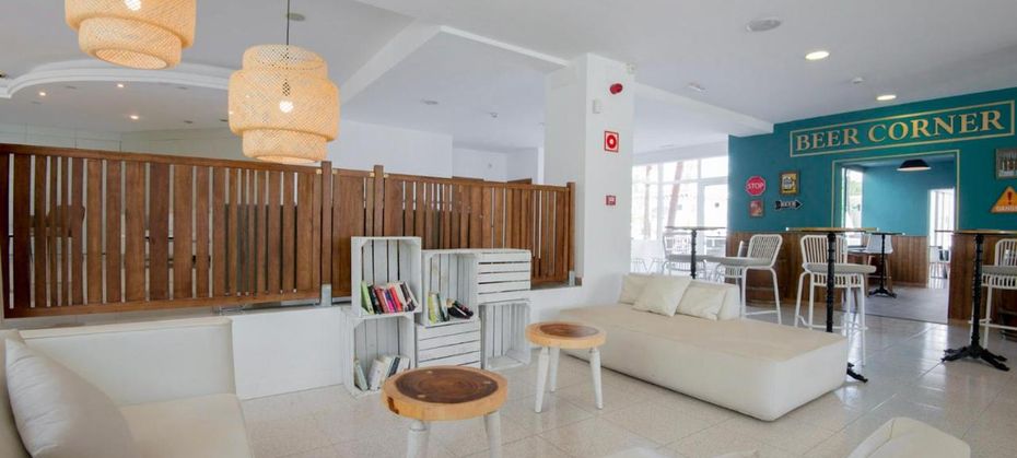 Globales Cala Bona Suites (ex Som Llevant Suites)