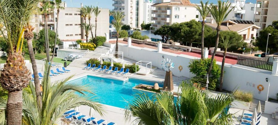 Globales Cala Bona Suites (ex Som Llevant Suites)