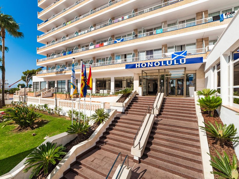 obiekt, budynek główny, teren hotelu