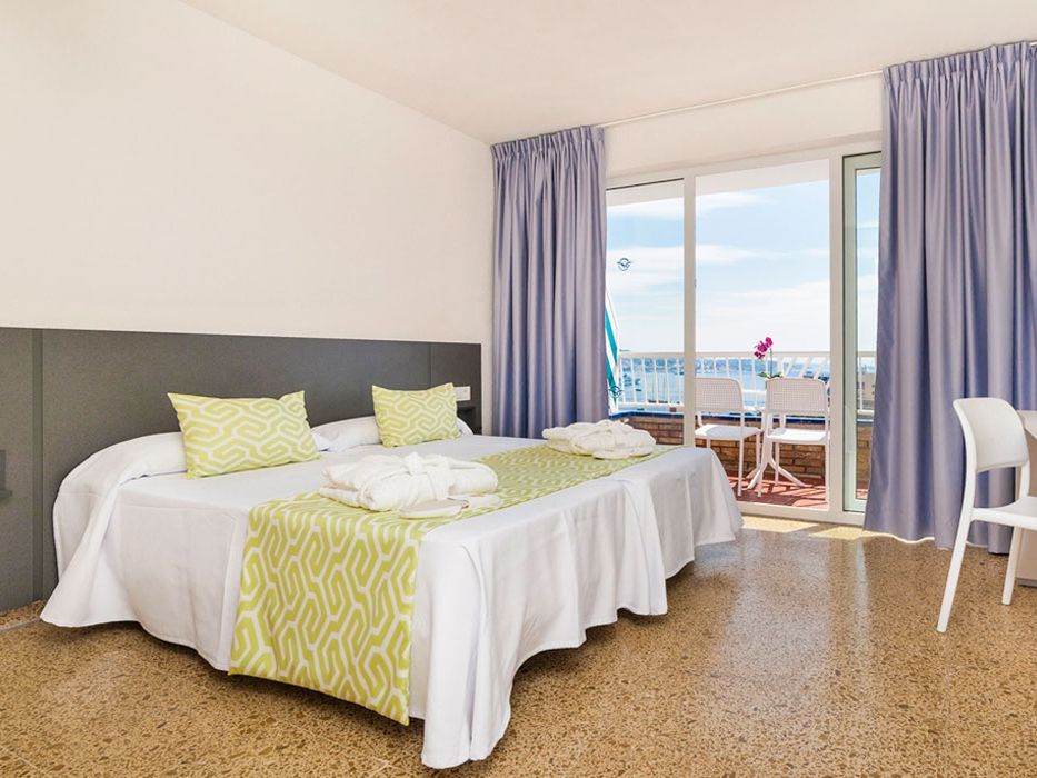 pokój, apartament, balkon / taras