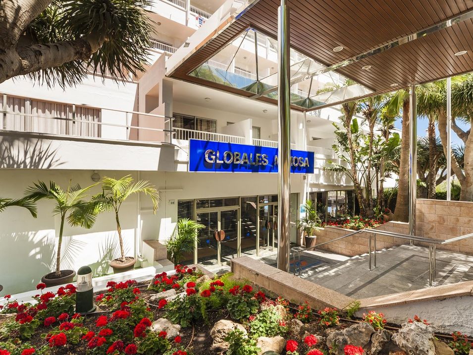 obiekt, teren hotelu