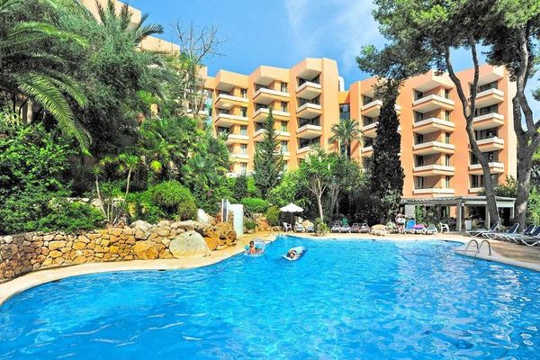 Globales Nova Apartments