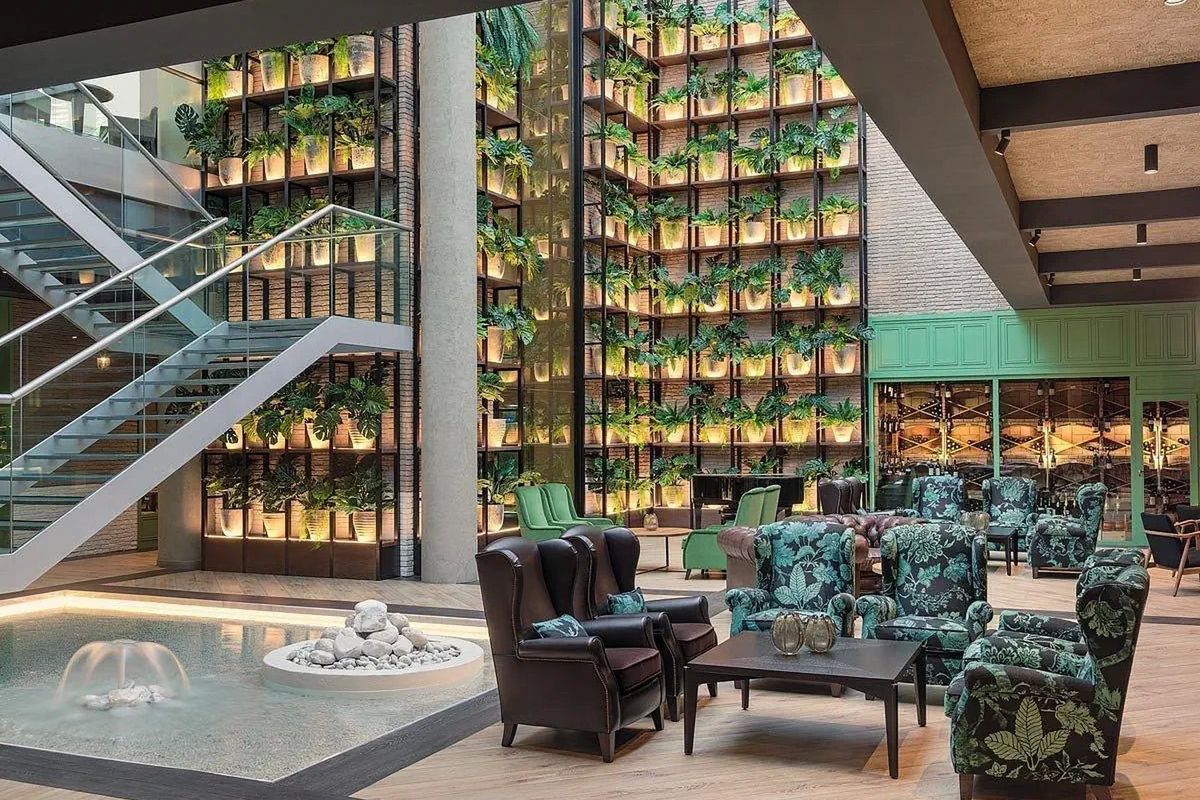 H10 Marina - recepcja / lobby