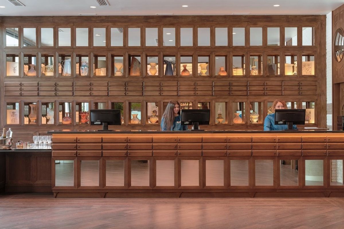 H10 Marina - recepcja / lobby