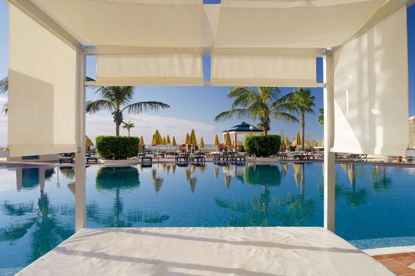 H10 Playa Esmeralda