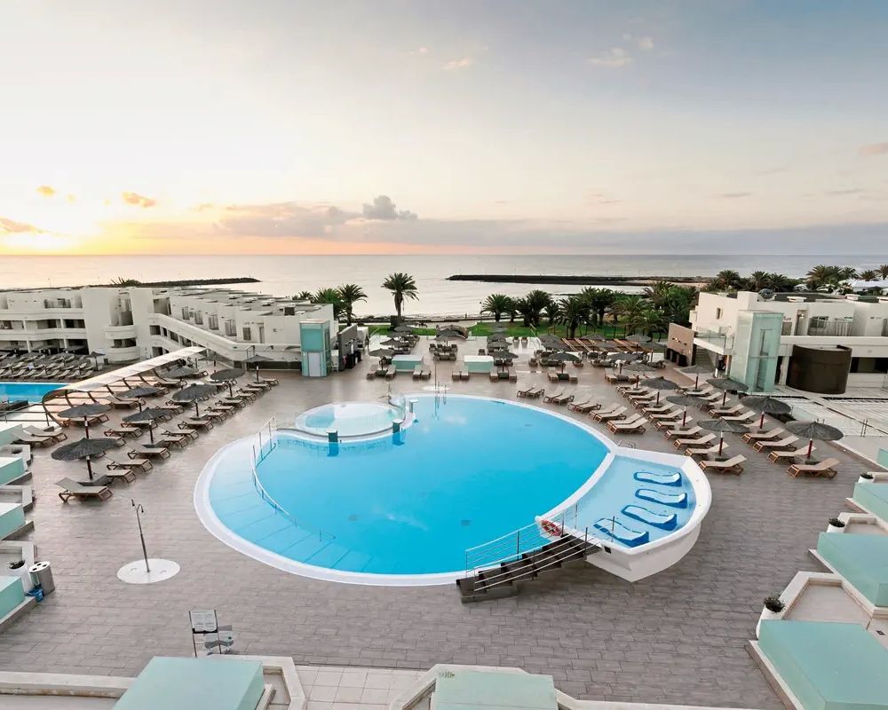 HD Beach Resort & Spa