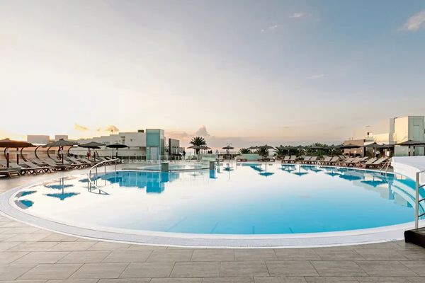 HD Beach Resort & Spa