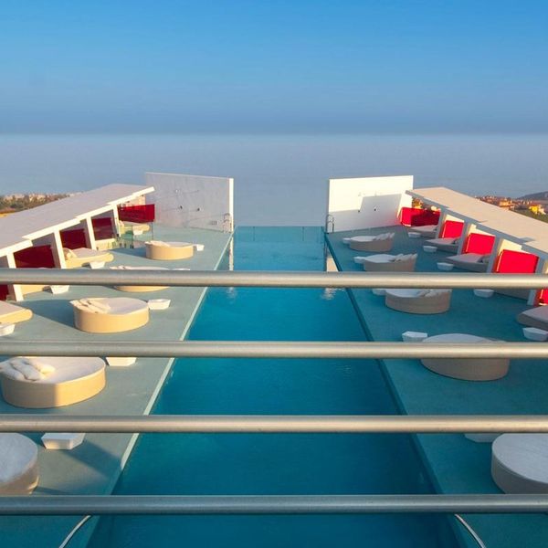 Higueron Curio Collection by Hilton (ex DoubleTree by Hilton Resort & Spa Reserva Higueron)