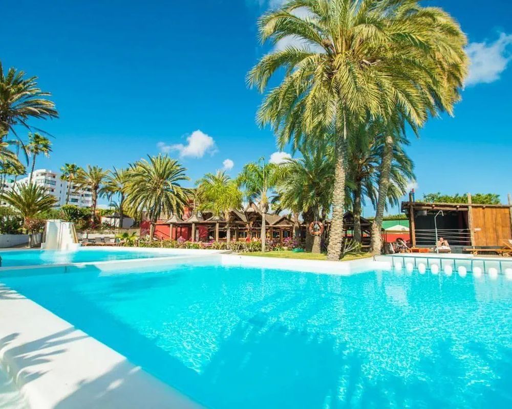 HL Miraflor Suites (ex. Miraflor Suites)