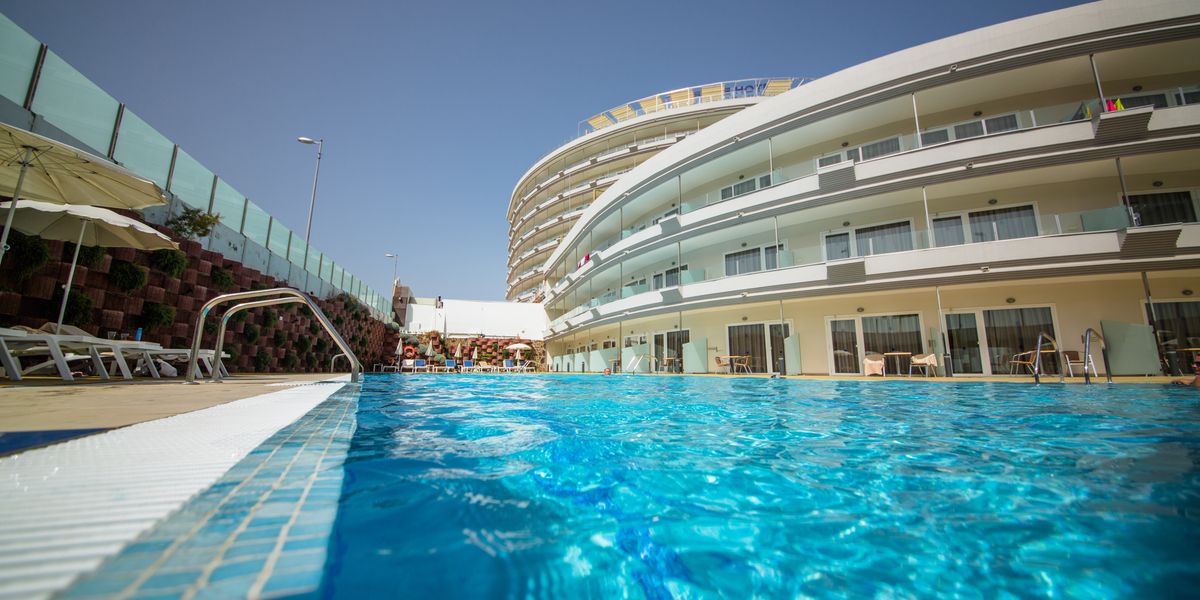 Hiszpania na 7 dni w lipcu: 4⋆ hotel od 3 659 zł