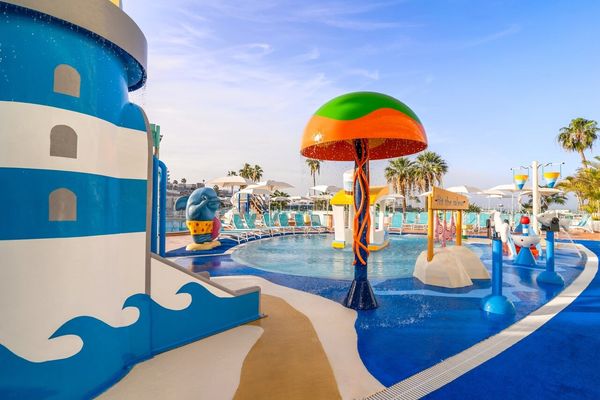 Hovima La Pinta Beachfront Family (Playa de las Americas)
