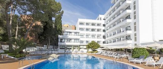 Ona Palmira Paguera (ex. HSM Madrigal)