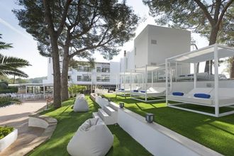 Ona Palmira Paguera ex HSM Madrigal