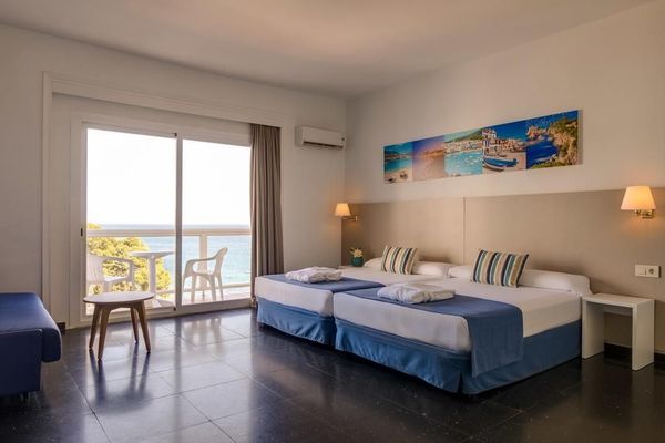 HTop Caleta Palace