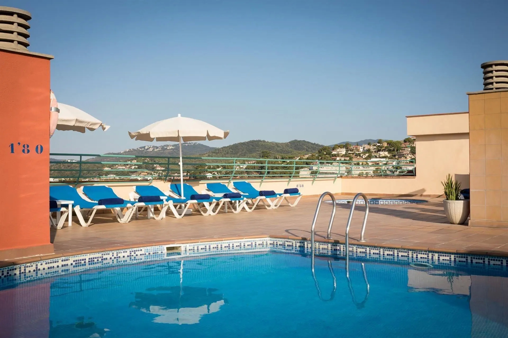 HTop Royal Sun Suites