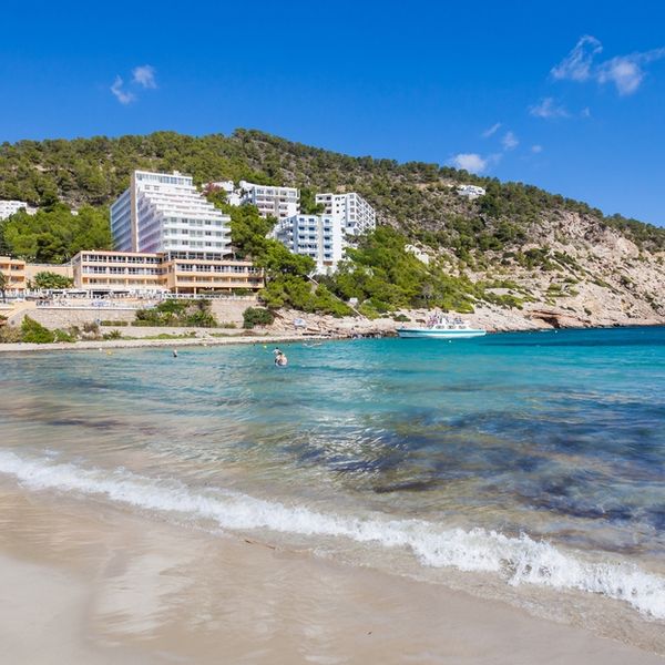 Hyde Ibiza (ex SuneoClub Sirenis Cala Llonga)