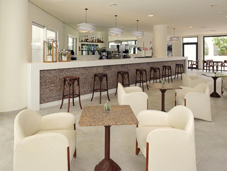 drink bar