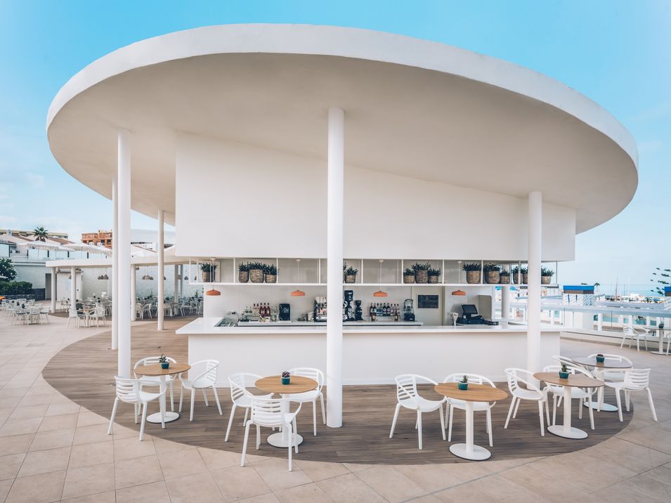 pool bar