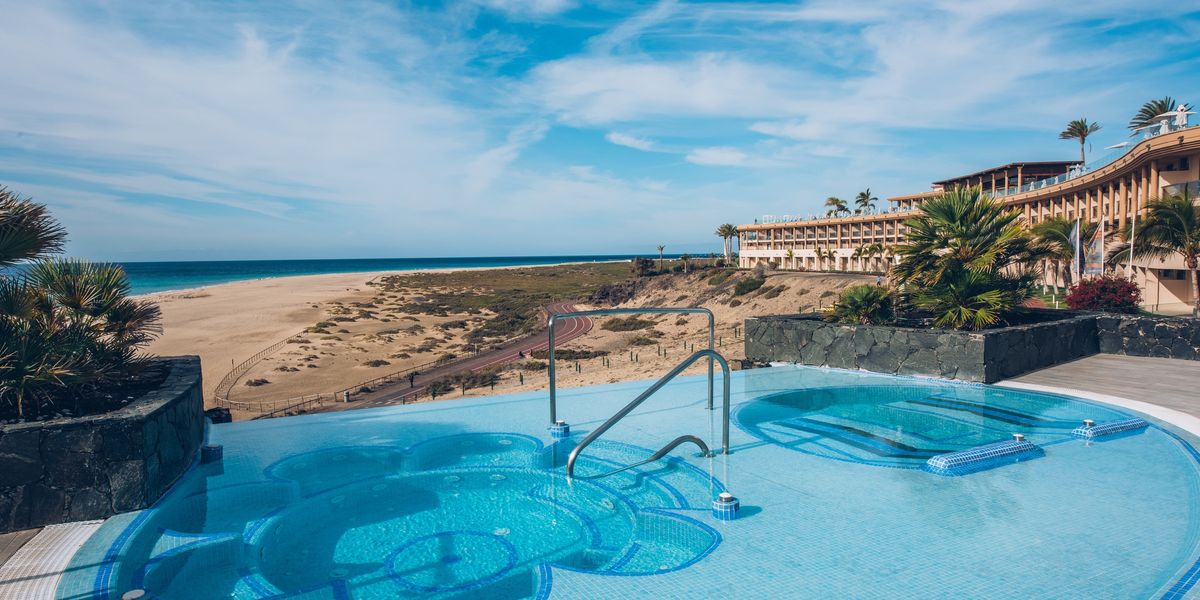 Hiszpania na 7 dni w grudniu: 4⋆ hotel od 5 780 zł