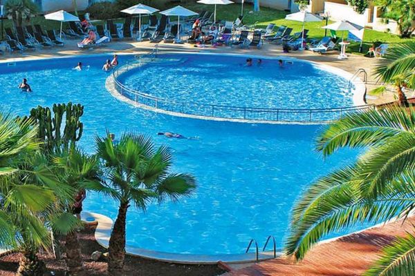 Fergus Club Palmanova Park