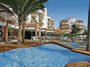 Illot Suites &amp; Spa 4*