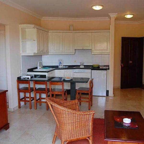 La Roseta Apartments