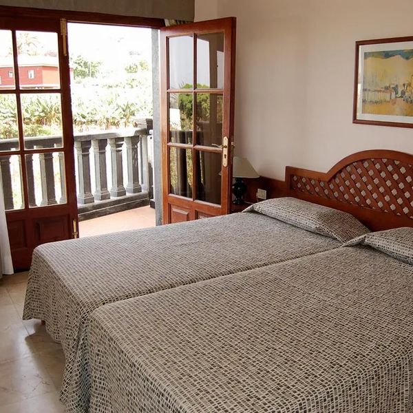 La Roseta Apartments