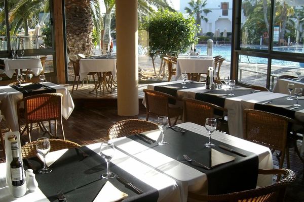 Las Marismas- Aparthotel