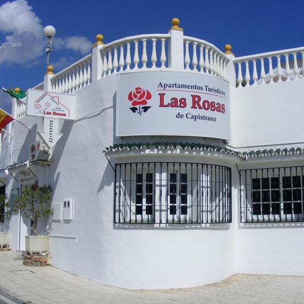 Las Rosas de Capistrano