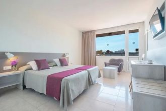 Lloret Santa Rosa by Pierre Vacances