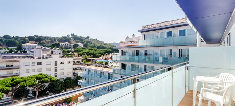 Mar Blau (Calella)