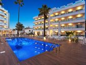 Metropolitan Juka Playa Aparthotel