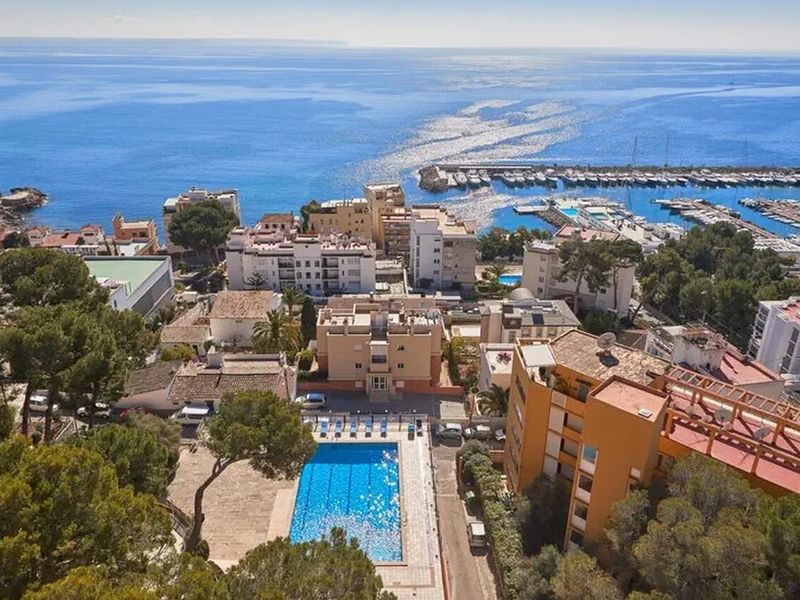 MLL Blue Bay (ex. Blue Bay)