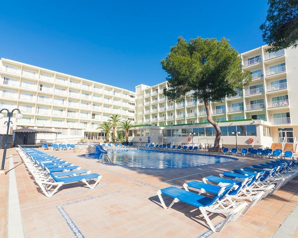 Moon Dreams Coral Beach