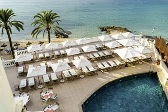 Nixe Palace by Santos