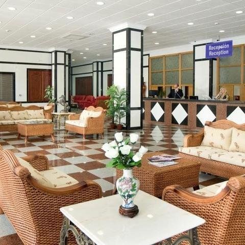 NuriaSol Apartments
