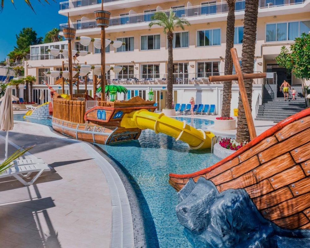 Oasis Park Splash (ex. Serhs Park)