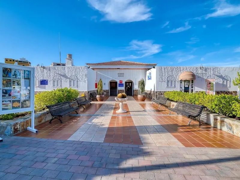 Ona el Marques Resort