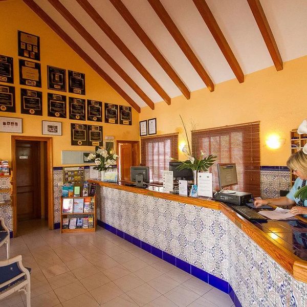 Ona Los Claveles (Los Cristianos)