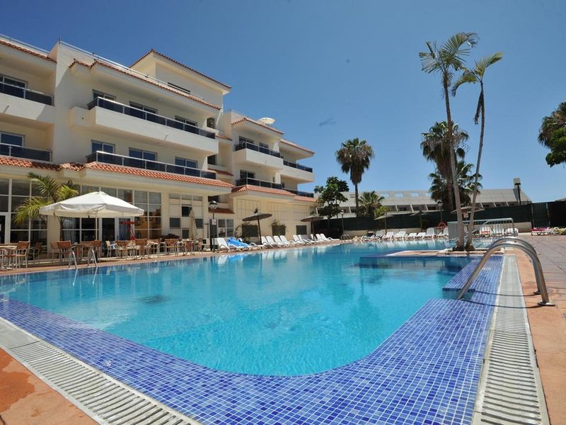 Oro Blanco Apartments 2*